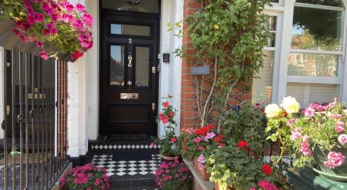 Menajera / Housekeeper Londra