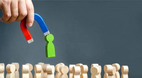 Angajez barman ospatar